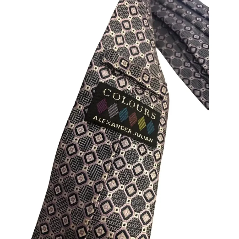 3- Colours by Alexander Julian Ties